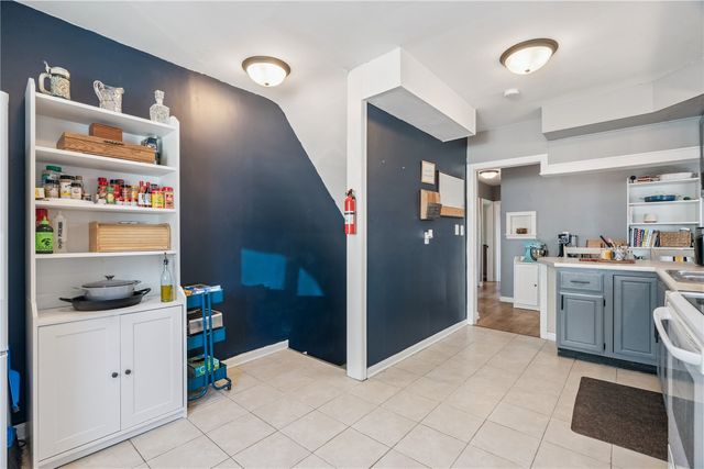 297 6th Avenue, Marion, IA 52302