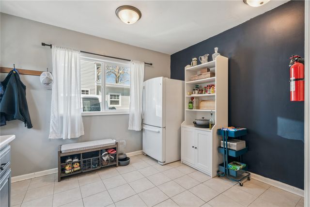 297 6th Avenue, Marion, IA 52302