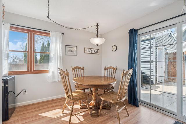 297 6th Avenue, Marion, IA 52302