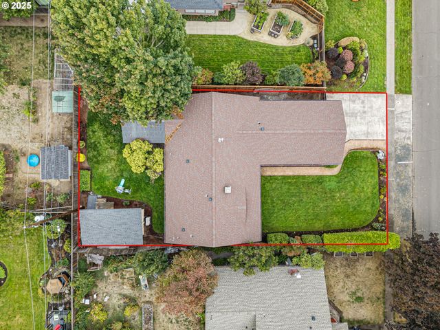 280 ROAN Dr, Eugene, OR 97401