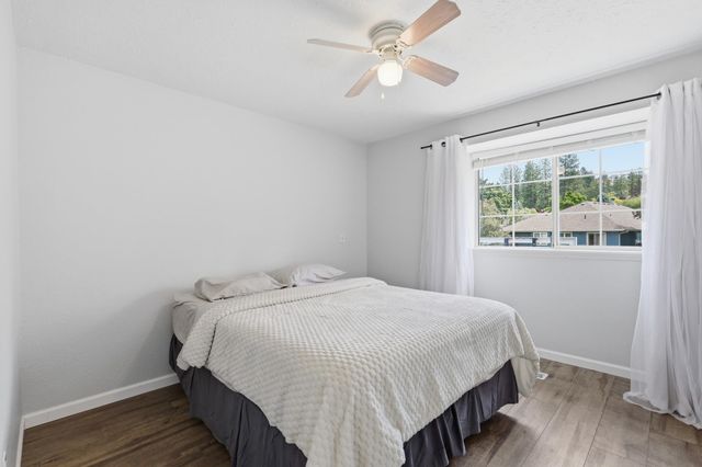10207 N Arrowhead Dr, Spokane, WA 99208