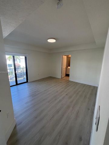4281 NW 83rd Avenue 4281, Doral, FL 33166