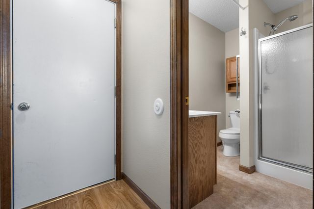 1431 Isdell Street, Bolivar, MO 65613