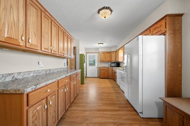 1431 Isdell Street, Bolivar, MO 65613