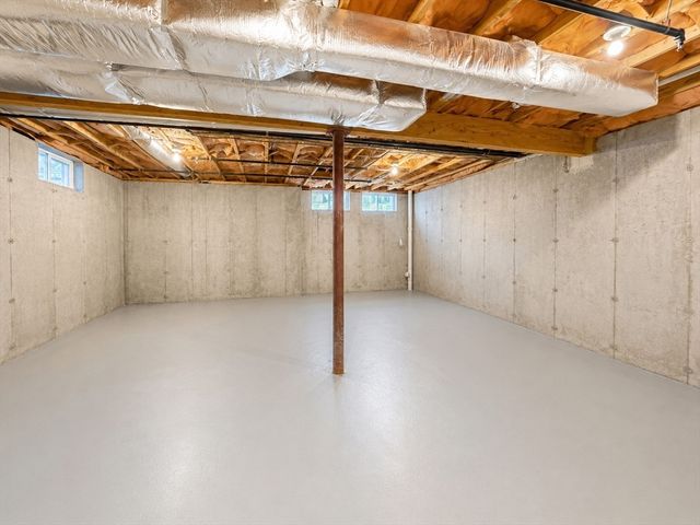 360-A Charles St 1, Malden, MA 02148