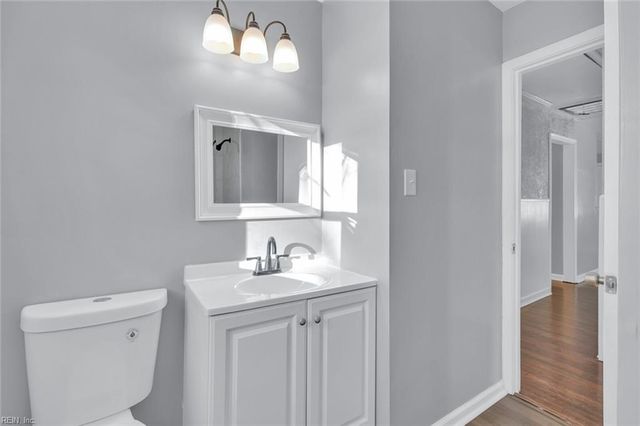 1004 E Russell CT, Newport News, VA 23605