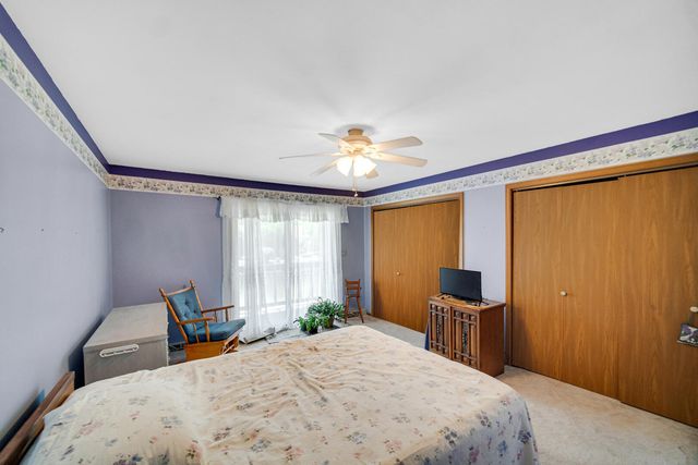 934 Jordan Circle, Schererville, IN 46375