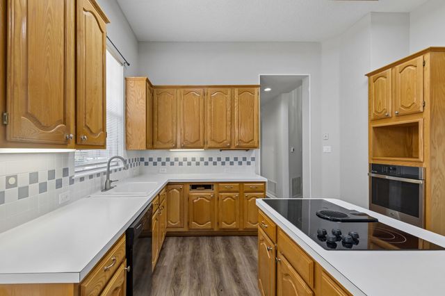 5613 Charleston Drive, Frisco, TX 75035