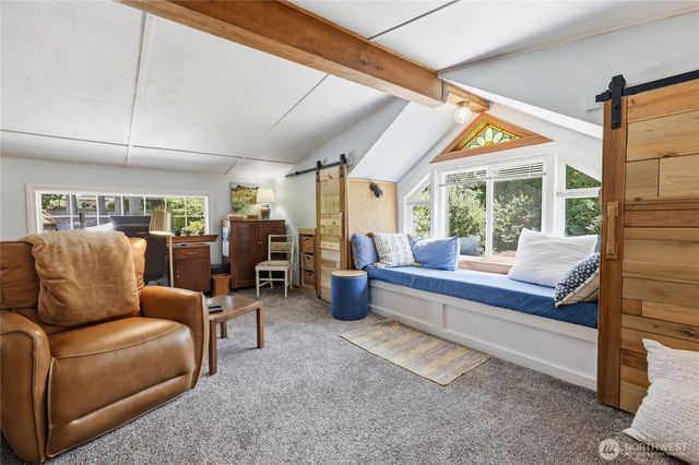 1071 Swanson Way NE, Poulsbo, WA 98370
