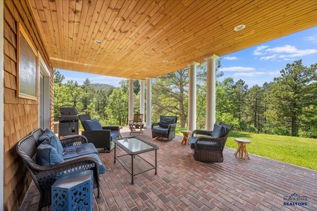 323 PINE CONE AVE, Spearfish, SD 57783