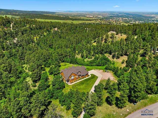 323 PINE CONE AVE, Spearfish, SD 57783
