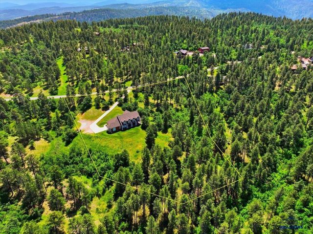 323 PINE CONE AVE, Spearfish, SD 57783