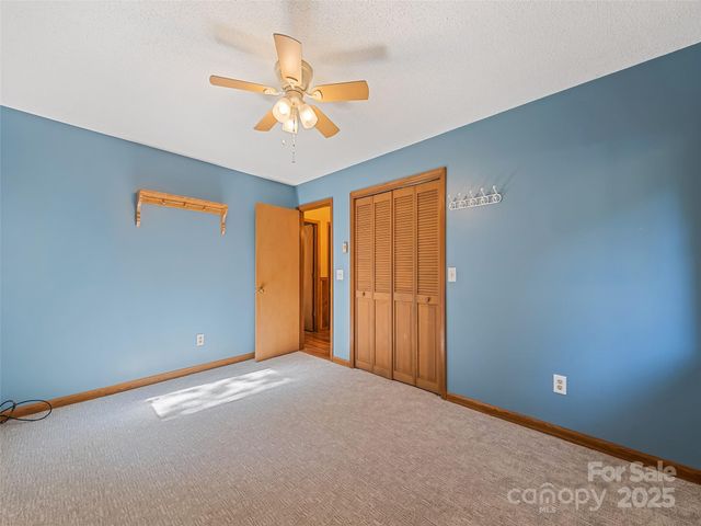 182 Laurel Branch Road, Maggie Valley, NC 28751