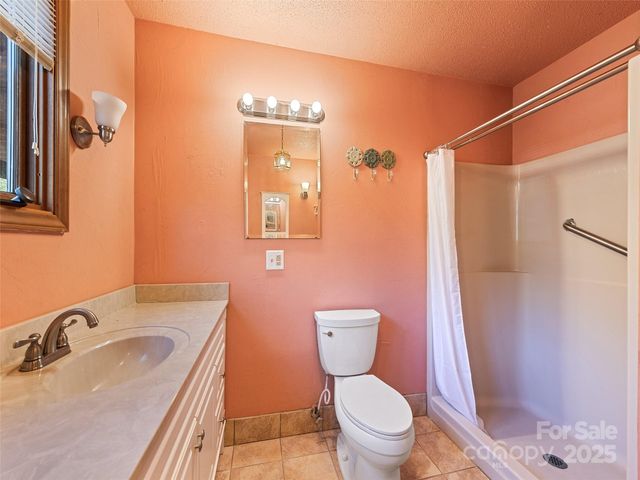 182 Laurel Branch Road, Maggie Valley, NC 28751