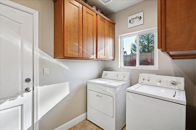 21895 One Fine Pl, Colfax, CA 95713