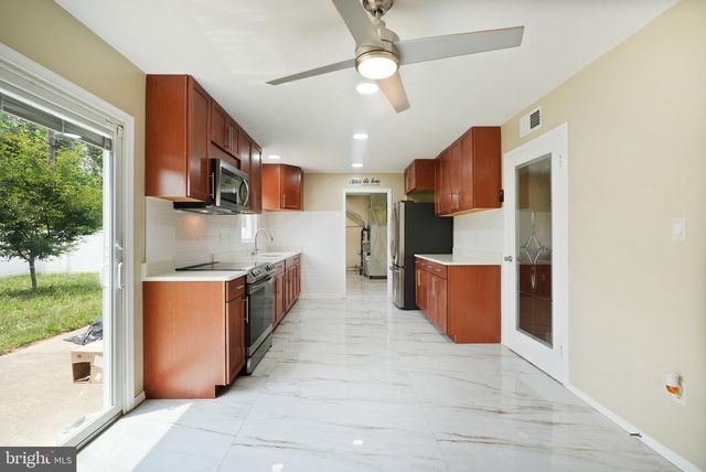 22 BALLAD LN, Willingboro, NJ 08046