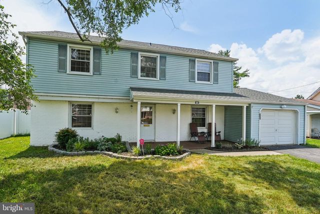 22 BALLAD LN, Willingboro, NJ 08046