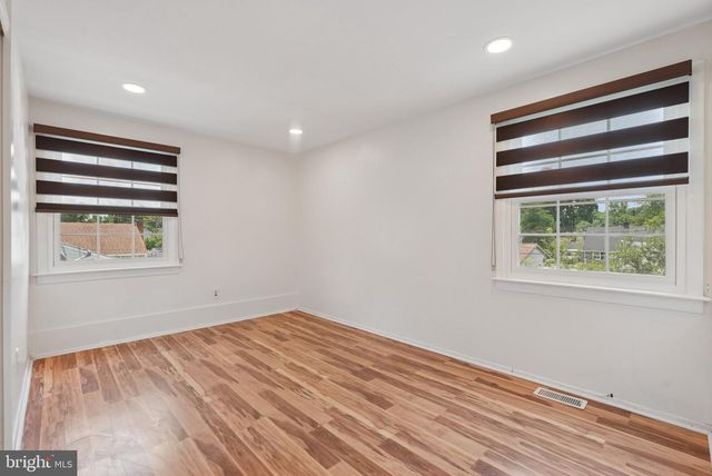 22 BALLAD LN, Willingboro, NJ 08046