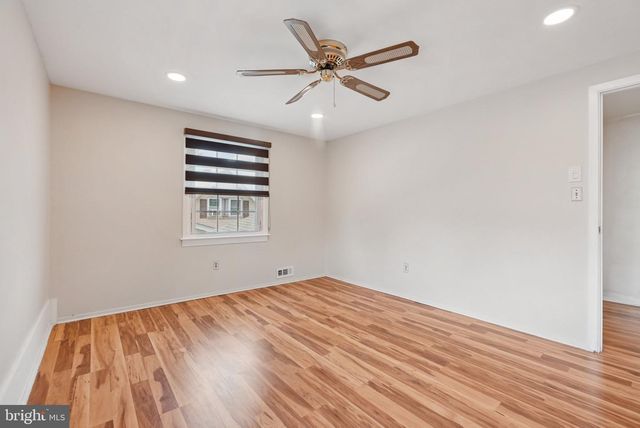 22 BALLAD LN, Willingboro, NJ 08046