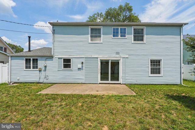 22 BALLAD LN, Willingboro, NJ 08046