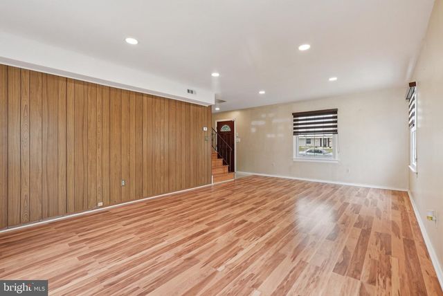 22 BALLAD LN, Willingboro, NJ 08046