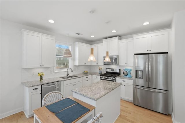 1504 Bungalow Lane NW, Atlanta, GA 30318