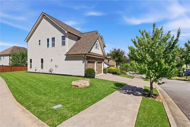 1504 Bungalow Lane NW, Atlanta, GA 30318