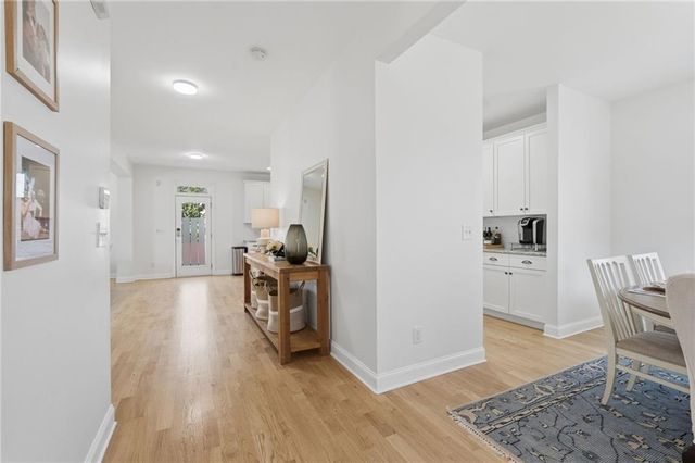 1504 Bungalow Lane NW, Atlanta, GA 30318