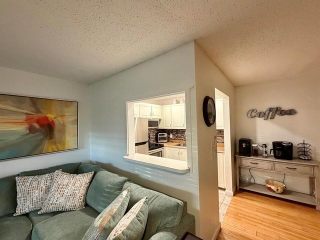 335 Durham Circle J, Deerfield Beach, FL 33442