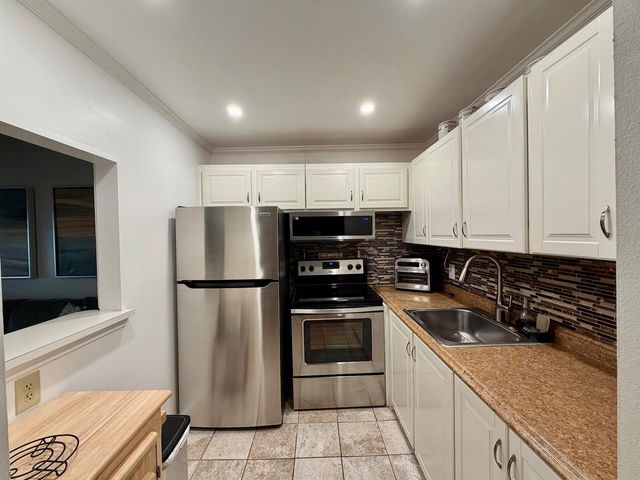 335 Durham Circle J, Deerfield Beach, FL 33442