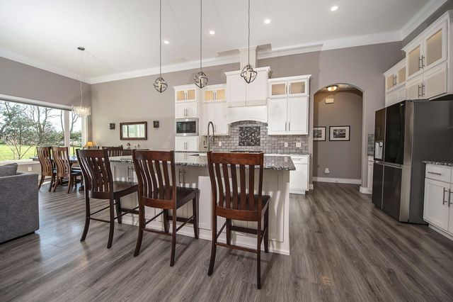 58 Russel Ridge Road, Nixa, MO 65714