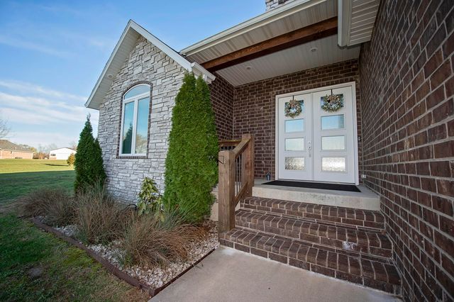 58 Russel Ridge Road, Nixa, MO 65714