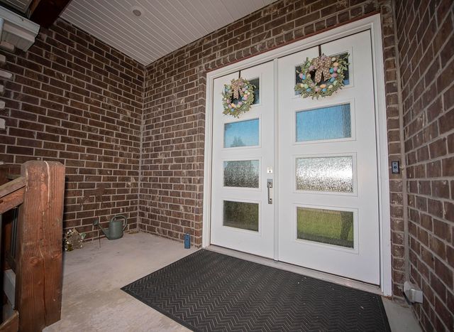 58 Russel Ridge Road, Nixa, MO 65714