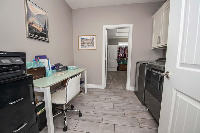 58 Russel Ridge Road, Nixa, MO 65714