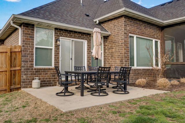 58 Russel Ridge Road, Nixa, MO 65714