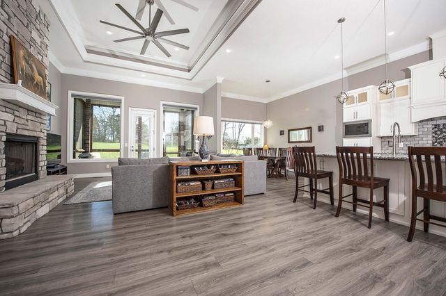 58 Russel Ridge Road, Nixa, MO 65714