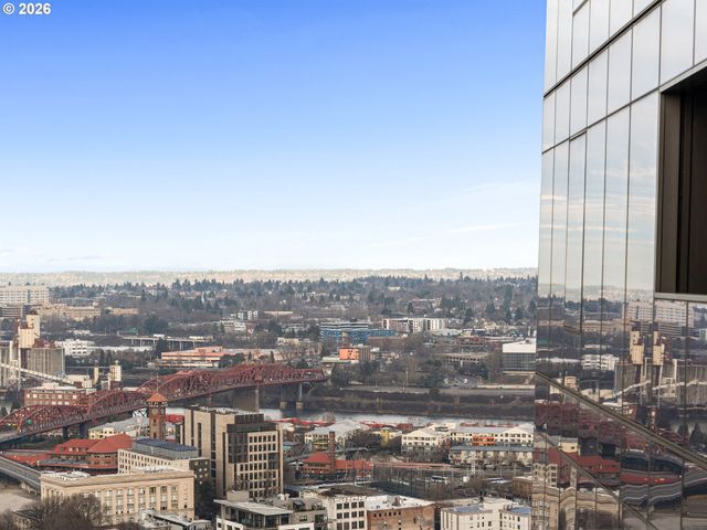 550 Sw 10TH Ave 3004, Portland, OR 97205