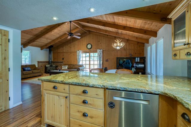 34035 Natoma Road, Auberry, CA 93602
