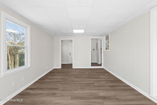 100 Tower Drive, Jacksonville, NC 28546