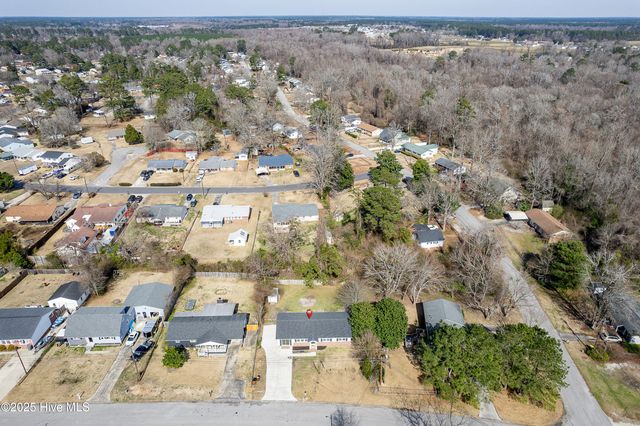 100 Tower Drive, Jacksonville, NC 28546