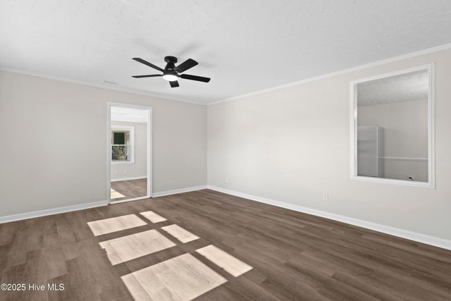 100 Tower Drive, Jacksonville, NC 28546