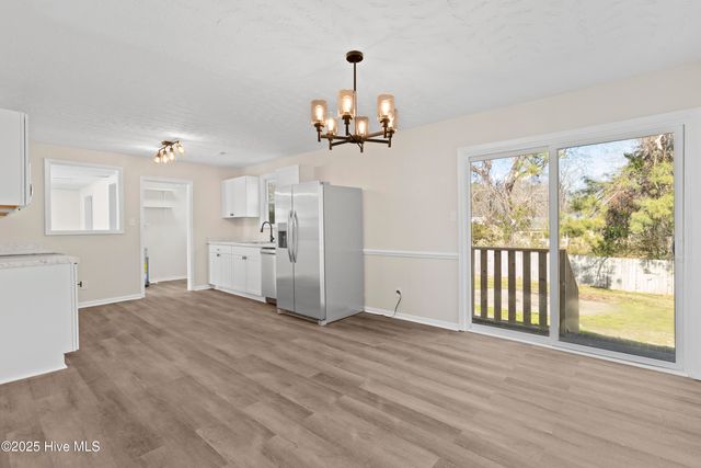100 Tower Drive, Jacksonville, NC 28546
