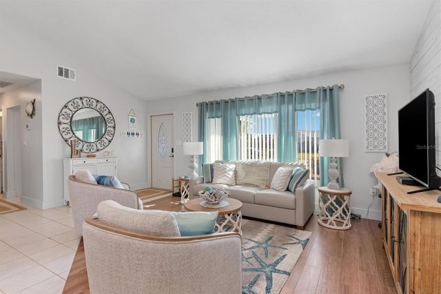 6393 DRUCKER CIRCLE, Port Charlotte, FL 33981