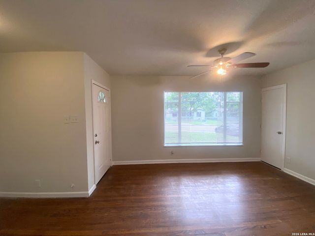 158 WEIZMANN ST, San Antonio, TX 78212