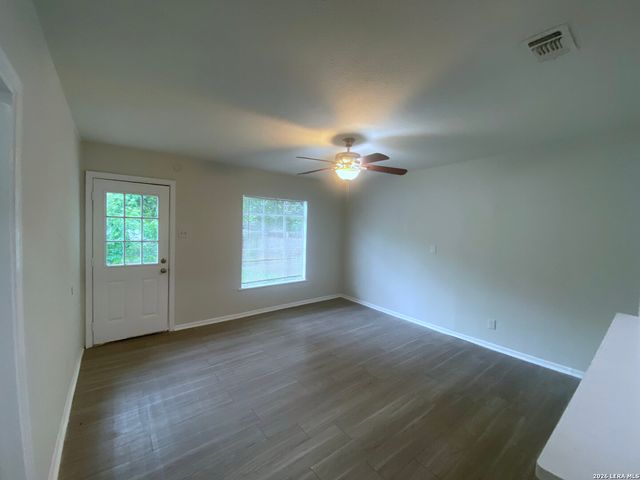 158 WEIZMANN ST, San Antonio, TX 78212