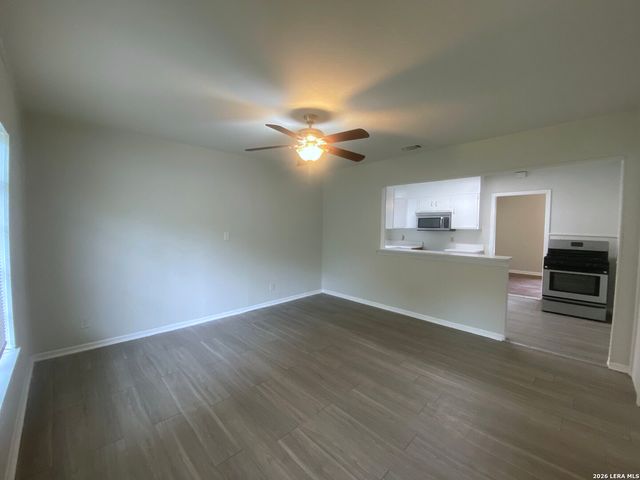 158 WEIZMANN ST, San Antonio, TX 78212