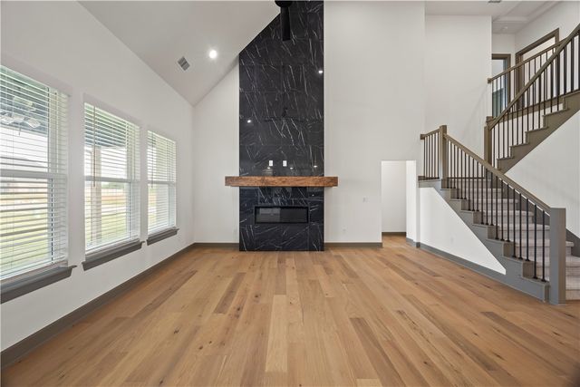 1241 Mammoth Street, Bentonville, AR 72713