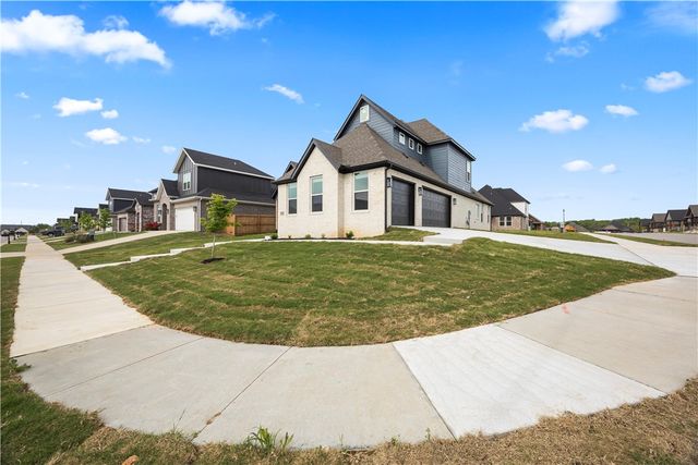 1241 Mammoth Street, Bentonville, AR 72713