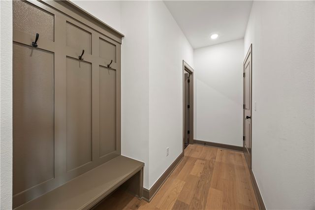 1241 Mammoth Street, Bentonville, AR 72713