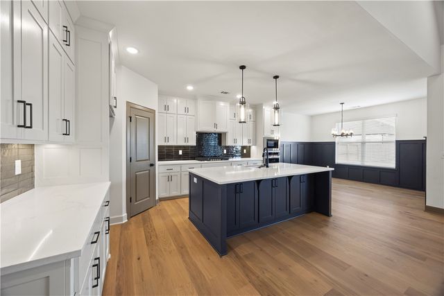 1241 Mammoth Street, Bentonville, AR 72713